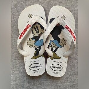 Havaianas Minnie Mouse flip flops. Kids 3.